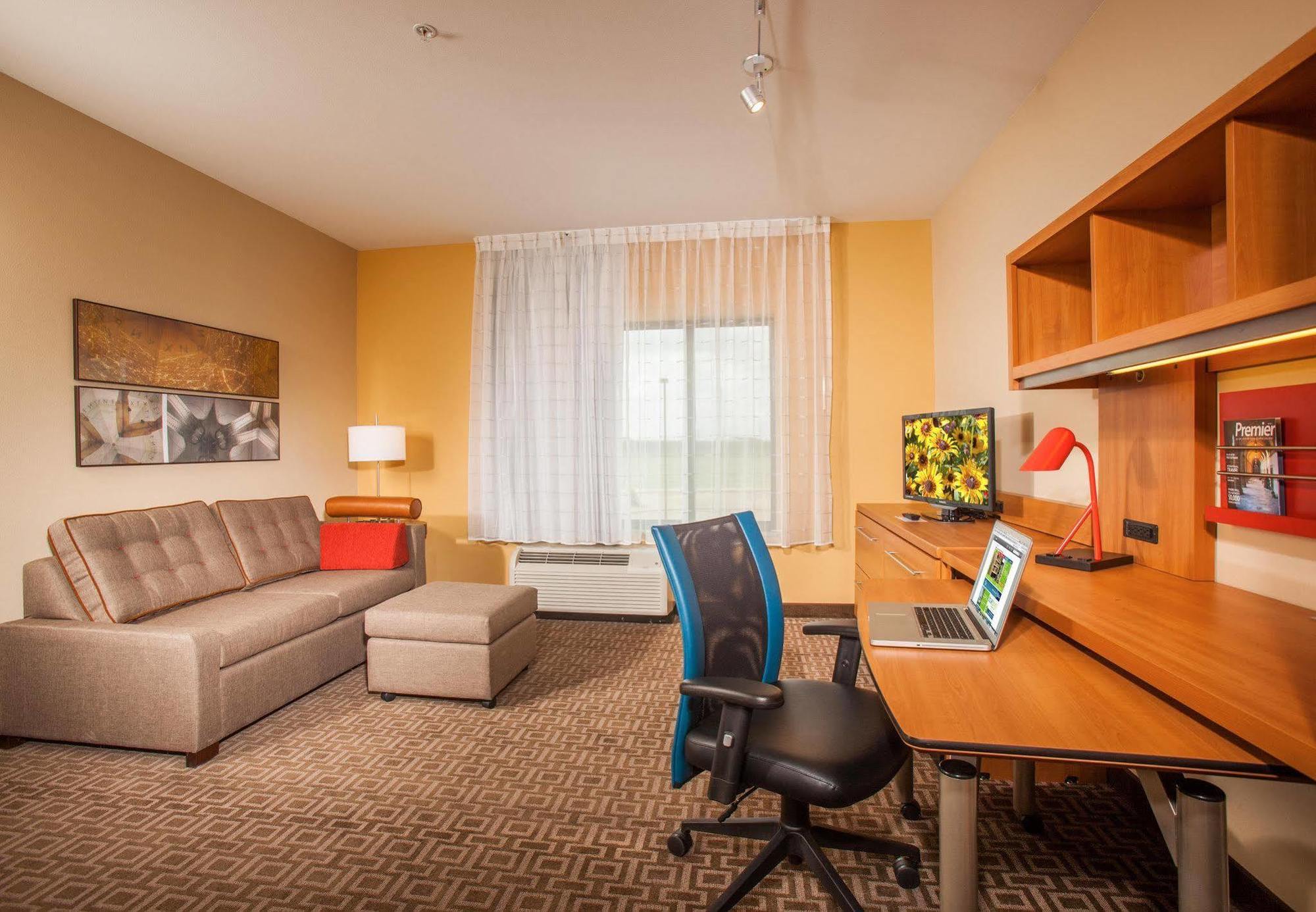 Towneplace Suites By Marriott Cheyenne Southwest/Downtown Area Екстер'єр фото